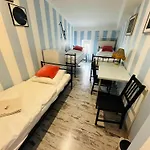 Hostel Ab *