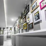 Ab Hostel *