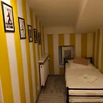 Ab *